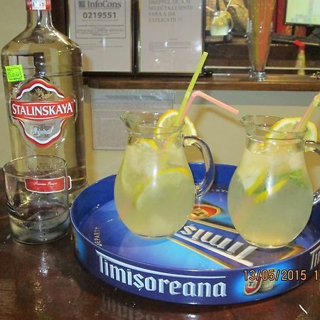 Pensiunea Ramona Tulcea Exteriör bild